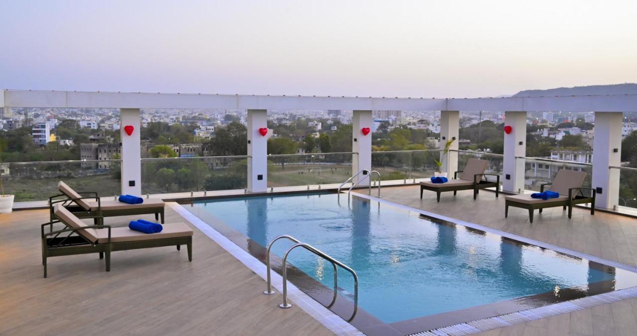 The Jagat Hotel And Spa Udaipur Dış mekan fotoğraf