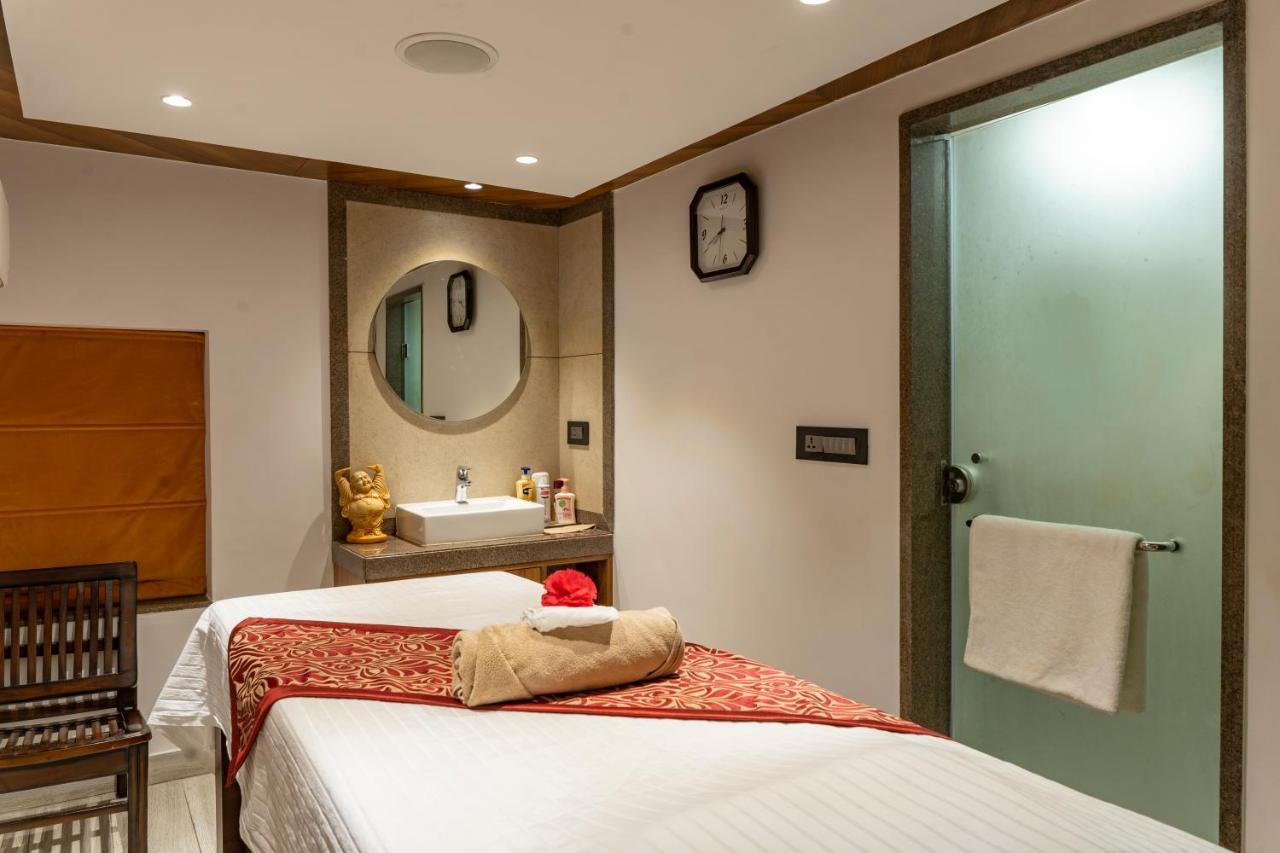 The Jagat Hotel And Spa Udaipur Dış mekan fotoğraf