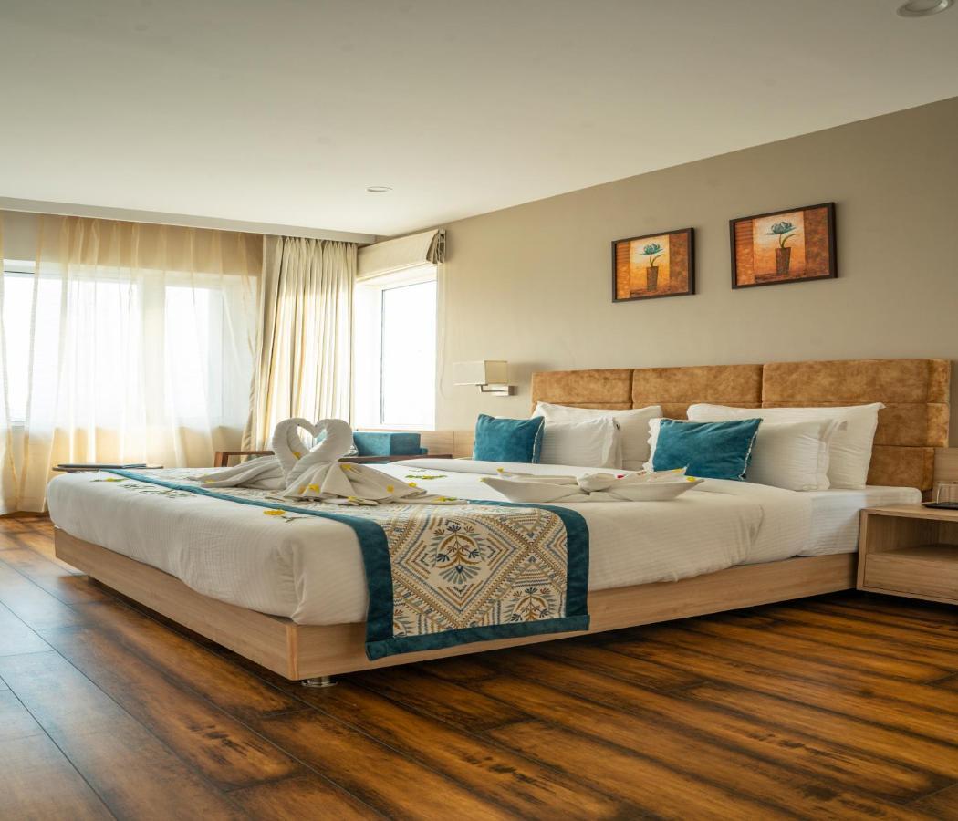 The Jagat Hotel And Spa Udaipur Dış mekan fotoğraf